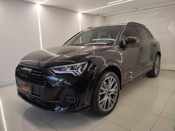 AUDI Q3 2.0 40 TFSI GASOLINA PERFORMANCE BLACK QUATTRO TIPTRONIC AUDI Q3 2.0 40 TFSI GASOLINA PERFORMANCE BLACK QUATTRO TIPTRONIC